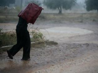 Φωτογραφία για Σφοδρές βροχοπτώσεις σε όλη τη χώρα, μετ' εμποδίων οι ακτοπλοϊκές συγκοινωνίες