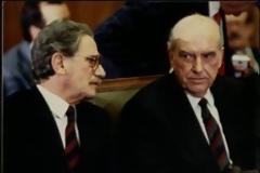 Πετώντας προς τη Μόσχα Από τις «αναγνωριστικές» επαφές Παπανδρέου - Μανιάτη, στην παρέμβαση Βενιζέλου και τα άγνωστα τετ α τετ με Σαμαρά