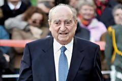 Κόπηκε το ρεύμα στην εκκλησία που πήγε ο Μητσοτάκης!
