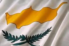 Μεγαλύτερες πιθανότητες για χρεοκοπία έχει η Κύπρος