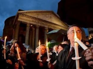 Φωτογραφία για Ρώμη: Διαδήλωσαν για τις «αυτοκτονίες της κρίσης»