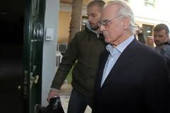 Όλος ο διάλογος του Τσοχατζόπουλου με τον ανακριτή