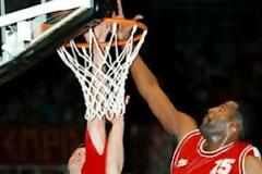 ΣΑΝ ΣΗΜΕΡΑ... ΠΡΩΤΟ FINAL4 ΓΙΑ ΤΟΝ ΘΡΥΛΟ ΚΑΙ... ΕΥΡΩΠΑΪΚΗ ΥΠΟΤΑΓΗ ΤΟΥ «ΑΙΩΝΙΟΥ»! ΟΛΥΜΠΙΑΚΟΣ - ΠΑΟ 77-72 *ΒΙΝΤΕΟ*