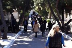 Αποχαιρετισμός στον Δημήτρη Μητροπάνο