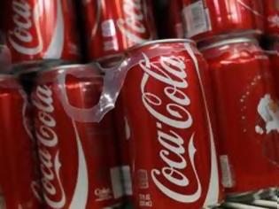 Φωτογραφία για ΣΗΜΑΝΤΙΚΟ:Μαζεύουν όλες τις Coca Cola από τα ράφια