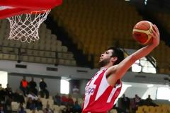 Βαριά ήττα στο ΣΕΦ