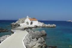 Χίος: Διέρρηξαν κατασκήνωση στη Συκιάδα