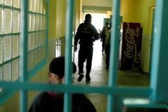 Ασφυκτικά γεμάτες οι φυλακές Δομοκού