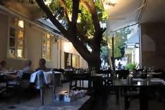 Παράπονα αναγνώστη για τον καθαρισμό της Βαλαωρίτου από τον δήμο
