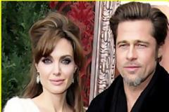 Η Angelina δάκρυσε