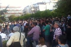 Οι άνθρωποι ακολουθούν τη νοοτροπία του κοπαδιού