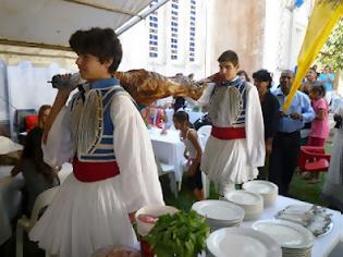 Φωτογραφία για Χριστός Ανέστη στη Μοζαμβίκη... [video]