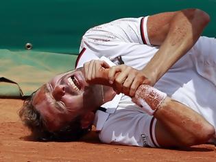Φωτογραφία για VIDEO: Σοβαρός τραυματισμός σε αγώνα τένις