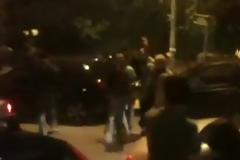 «Άντε να πεθάνεις βρωμερέ πασόκε!» - Aποδοκιμασίες στη Νέα Σμύρνη [βίντεο]