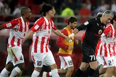 ΣΑΝ ΣΗΜΕΡΑ... ΕΧΕΙ ΣΤΕΦΘΕΙ ΔΥΟ ΦΟΡΕΣ ΠΡΩΤΑΘΛΗΤΗΣ Ο ΘΡΥΛΟΣ! ΜΕ ΑΕΚ 4-3 ΚΑΙ... ΗΡΑΚΛΗ 3-1 *ΒΙΝΤΕΟ*