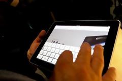 Οι άνδρες δεν κάνουν sex γιατί παίζουν με το ipad