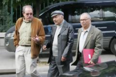 Είναι συνταξιούχοι αλλά το λέει η καρδούλα τους!