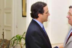 Ο Μάνος διαψεύδει για τον Σαμαρά...