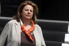 Clopy - paste σε προτάσεις της Κατσέλη από τον Μπένι που τις σέρβιρε σαν ...δικές του!