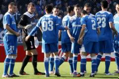 ΜΕ ΤΗΝ ΠΡΩΤΗ ΟΜΑΔΑ ΣΤΗΝ ΜΕΛΒΟΥΡΝΗ Ο ΘΡΥΛΟΣ