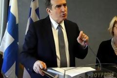 Στην Χρυσή Αυγή σπρώχνει τους Έλληνες πολίτες ο Τσίπρας