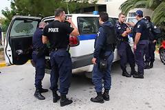 Oι αστυνομικοί, παρότι είναι χαμηλόμισθοι, έχουν μεγάλη ανθρωπιά!