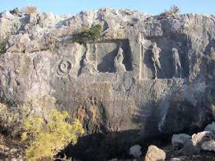 Φωτογραφία για Λαθρανασκαφές στην Αρχαία Αλυζία