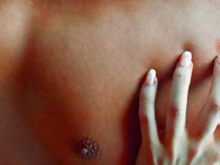 Φωτογραφία για 47χρονη υποχρέωσε DJ να υποκύψει στις ακόρεστες ορέξεις της