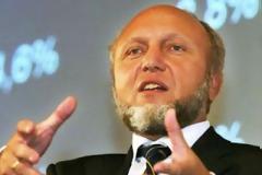 Χανς-Βέρνερ Ζιν: Η Ελλάδα είναι σαν ασθενής εθισμένος από όπιο