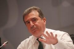 Ένταση πριν από την ομιλία Χρυσοχοϊδη στο Μαρούσι