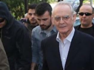 Φωτογραφία για Η γυναίκα που καίει τον Τσοχατζόπουλο: Ο Άκης και η Βίκυ ζούσαν στη χλιδή!