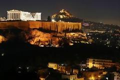 Άνδρας απειλούσε να αυτοκτονήσει από την Ακρόπολη