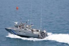 Σκάφος με 151 λαθρομετανάστες προσάραξε ανοικτά της Ελαφονήσου