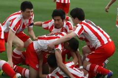 ΚΟΝΤΡΑ ΣΤΟΝ ΑΤΡΟΜΗΤΟ ΟΙ ΕΦΗΒΟΙ ΤΟΥ ΘΡΥΛΟΥ ΓΙΑ ΝΑ «ΚΛΕΙΔΩΣΟΥΝ» ΤΟ FINAL4
