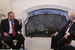 Το Ισραήλ βλέπει μέχρι την ενδοχώρα των Βαλκανίων