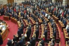 Πόσους βουλευτές εκλέγουν τα κόμματα σύμφωνα με τις δημοσκοπήσεις