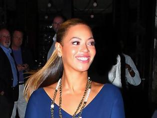 Φωτογραφία για H Beyoncé επιστρέφει στα θρανία;