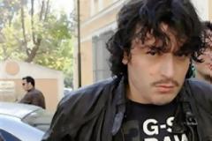Ριζάι: «Φέρε τα ναρκωτικά αλλιώς σκοτώνω εσένα και την οικογένειά σου»