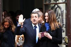 Λιγότεροι από ότι το 2007 οι ψηφοφόροι στις γαλλικές εκλογές