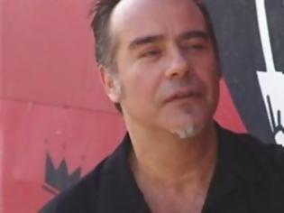 Φωτογραφία για «Εγώ βιντεοσκόπησα τον ξυλοδαρμό του μετανάστη»