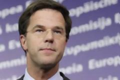 Την παραίτησή του υπέβαλε ο Ολλανδός πρωθυπουργός