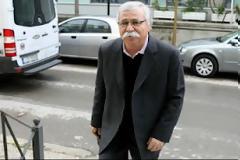 Παραίτηση Παπουτσάκη με νέες αιχμές!