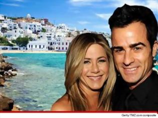 Φωτογραφία για Η Jennifer Aniston στην Ελούντα για τις προετοιμασίες του γάμου της