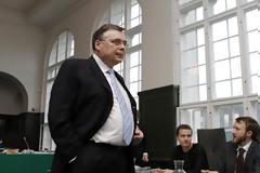 «Ολίγον ένοχος» και χωρίς ποινή ο πρώην πρωθυπουργός της Ισλανδίας Χάαρντε