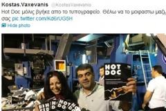 Τυπώθηκε το περιοδικό «HOT – DOC» του Κώστα Βαξεβάνη