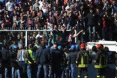 Με δύο αγωνιστικές κεκλεισμένων των θυρών τιμώρησε ο αθλητικός δικαστής τη Τζένοα