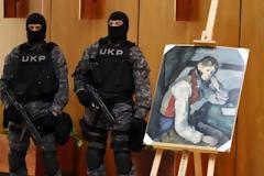 Επιστρέφει στο σπίτι του... το “Παιδί με κόκκινο γιλέκο”