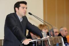 Συμμαχία με τον πνευματικό κόσμο ζητά ο Α. Τσίπρας