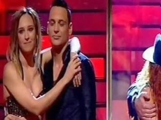 Φωτογραφία για Dancing with the stars 4: Εντυπωσιακές Ντορέττα, Γαρμπή, έφυγε η Κλέλια