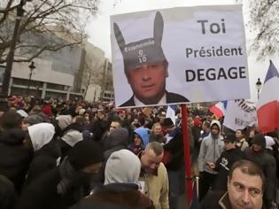 Φωτογραφία για «Ημέρα (δεξιάς) οργής» κατά του Ολάντ, διαδήλωση με δεκάδες συλλήψεις